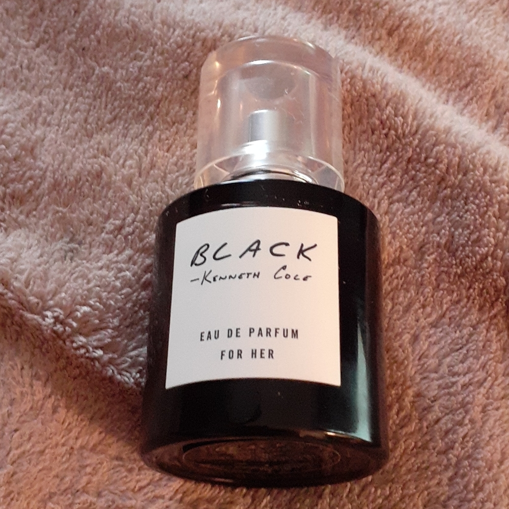Kenneth Cole BLACK for her